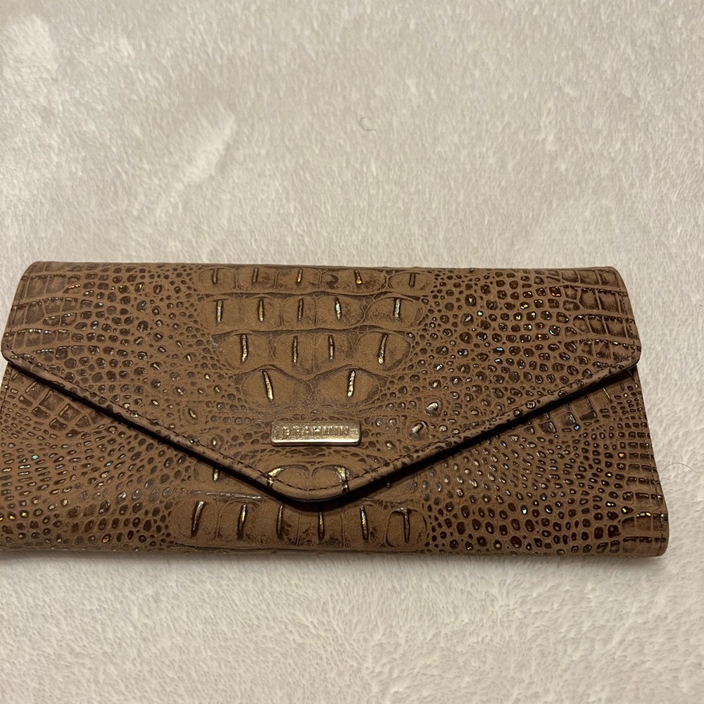 Brahmin Veronica wallet